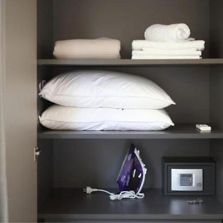 Happiness Lifestyle Suite Афіни Екстер'єр фото